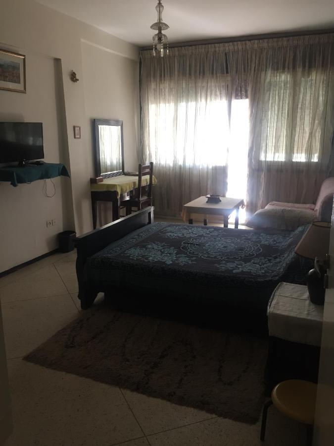Guest house In A Quiet Area Close To The Train Station And Town Casablanca